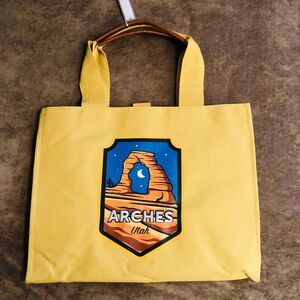 National Parks Women's Tote Bag Arches Utah Yellow Vacation Festival Wear